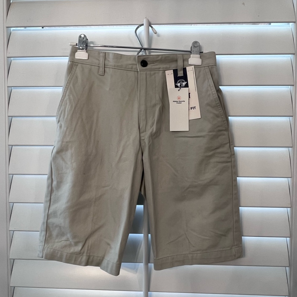 Dockers Men’s Classic Fit Khaki Short